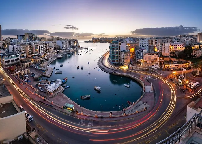 Apartamento St Georges Bay Oasis Steps From The *