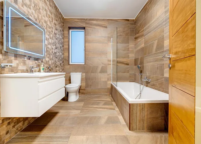 St Georges Bay Oasis Steps From The Apartamento San Julián