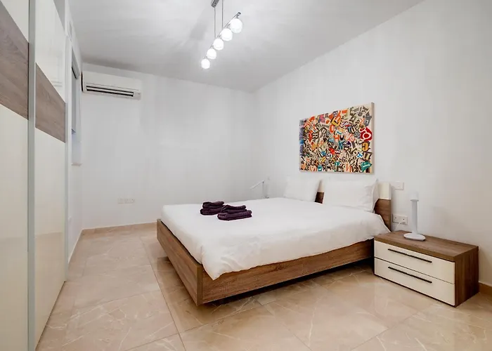 St Georges Bay Oasis Steps From The *