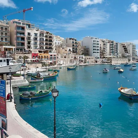 Apartamento St Georges Bay Oasis Steps From The