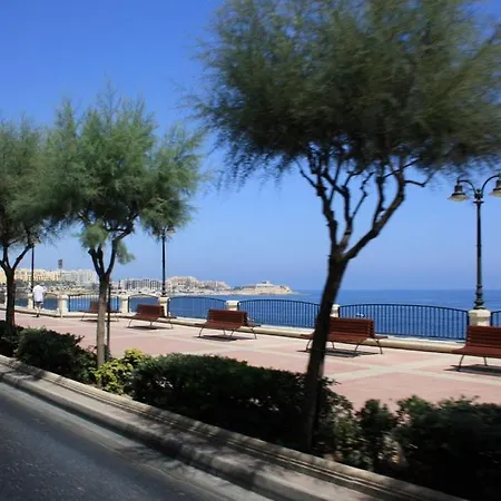 St Georges Bay Oasis Steps From The * St. Julian's