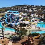 Appartement St Georges Bay Oasis Steps From The San Ġiljan
